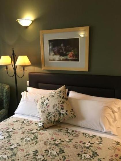 Apartamentos Caballero de Gracia - image 16