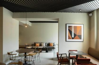ICON Embassy by Petit Palace - image 19