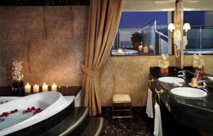 Gran Meliá Fenix - image 5