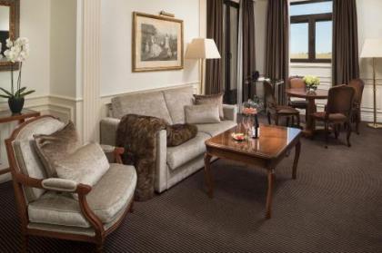 Gran Meliá Fenix - image 7