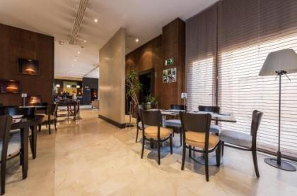 Hotel Mercader - image 12