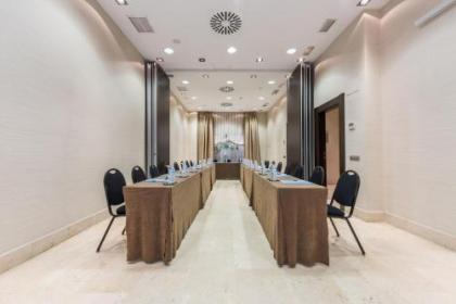 Hotel Mercader - image 15