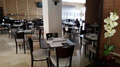 Hotel Mercader - image 16