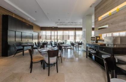 Hotel Mercader - image 8