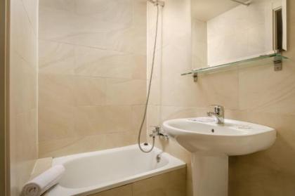 Hostal Matheu - image 2