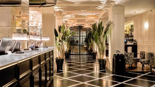 Hotel Regina - main image