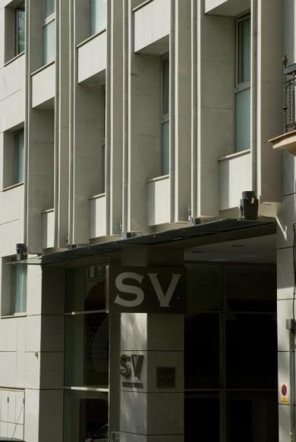 Suites Viena Plaza de España - image 18