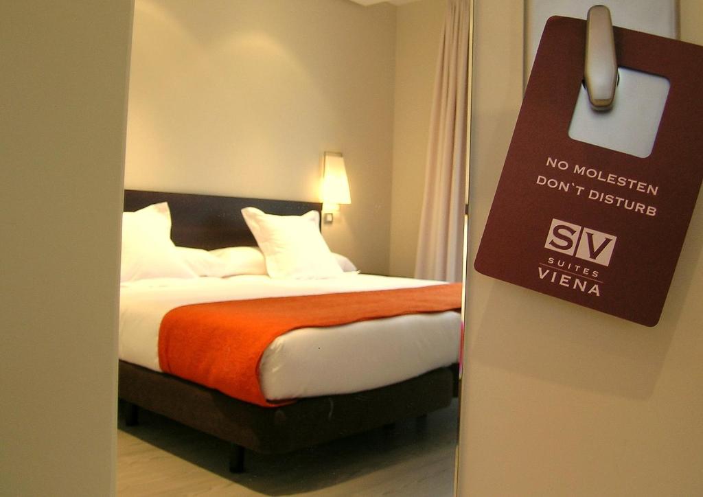 Suites Viena Plaza de España - image 2
