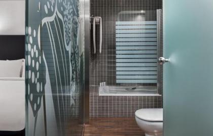 AC Hotel by Marriott Recoletos - image 13