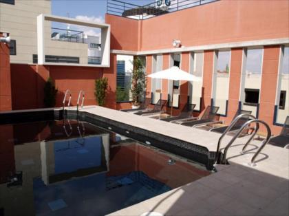 Eco Alcala Suites - image 3
