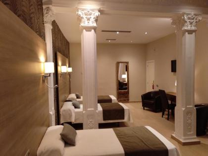 Hostal Aguilar - image 11
