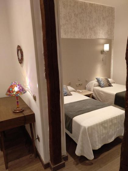 Hostal Aguilar - image 16