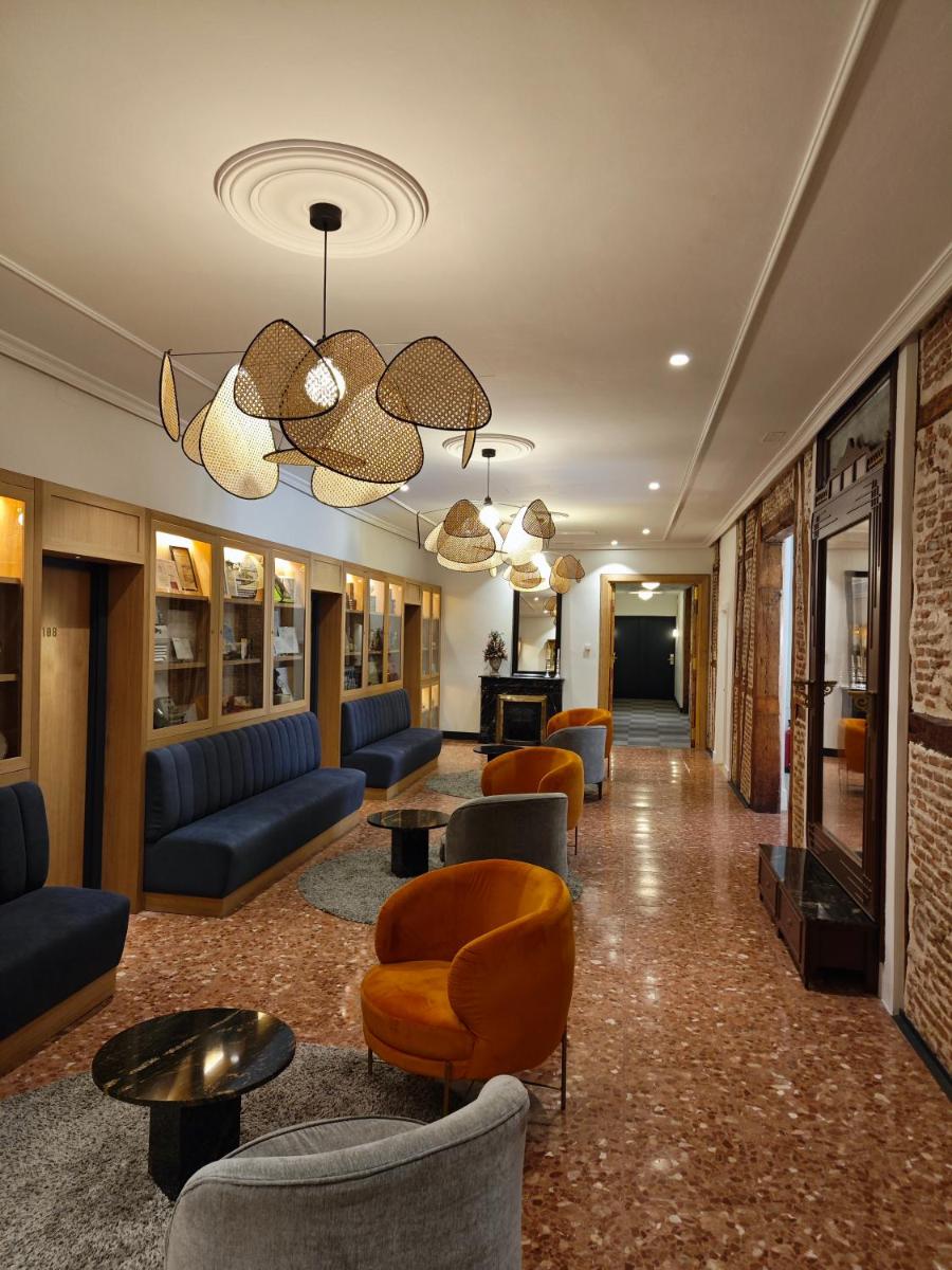 Hostal Aguilar - image 4