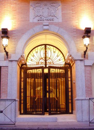 Hotel Don Luis - image 2