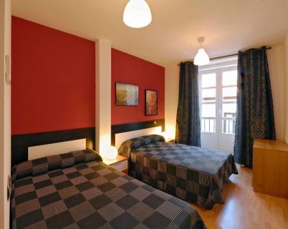 Apartamentos El Tiempo Madrid - image 12