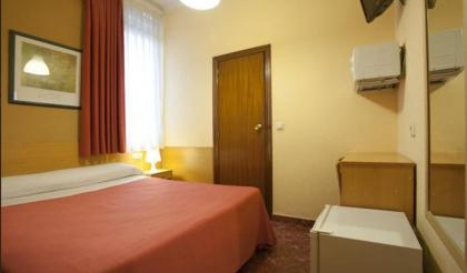 Hostal Prim - image 12