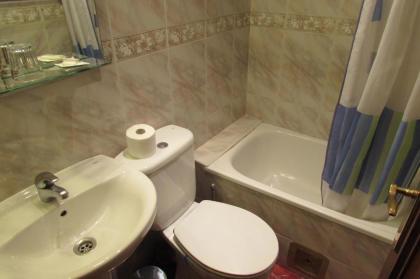 Hostal Prim - image 14