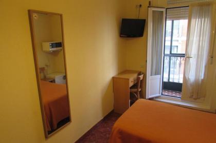 Hostal Prim - image 18