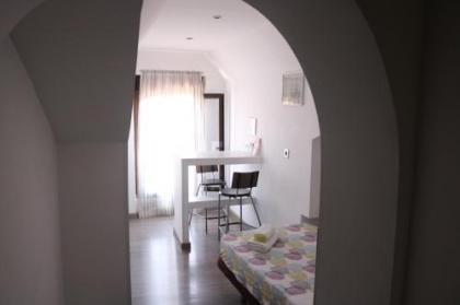 Hostal Abril Madrid - image 11