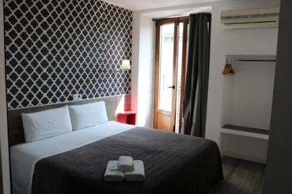 Hostal Abril Madrid - image 13