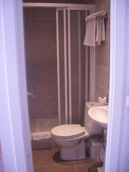 Hostal Santa Isabel - image 11