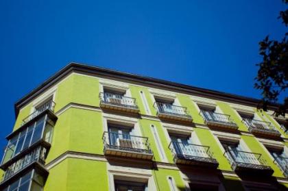 Apartment in the Centre - image 12