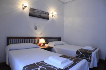 Hostal Esmeralda - image 18