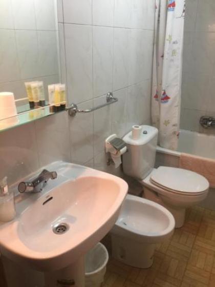 Hostal Murcia - image 14