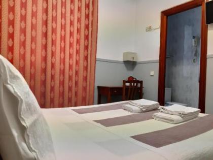 Hostal Dulcinea - image 19