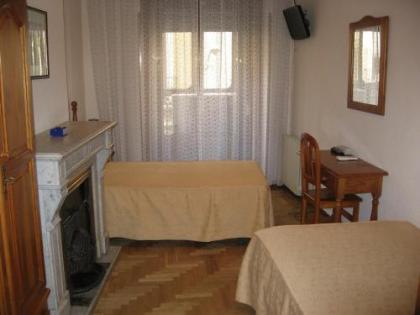 Hostal Maria Cristina - image 20