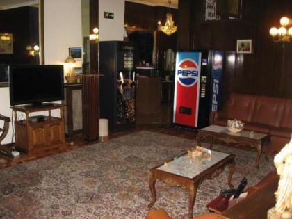 Hostal Maria Cristina - image 4