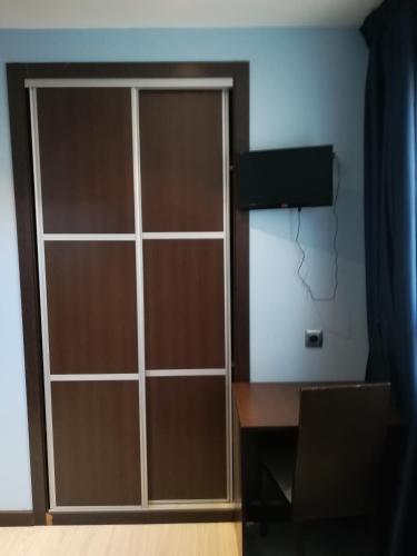 Hostal Avenida Barajas - image 3