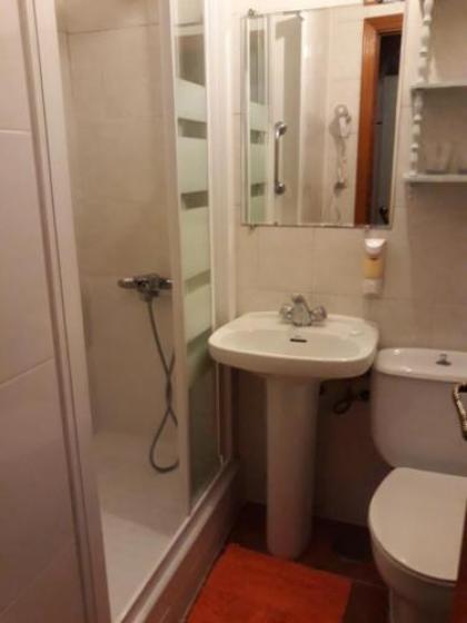 Hostal Fuentesol - image 16