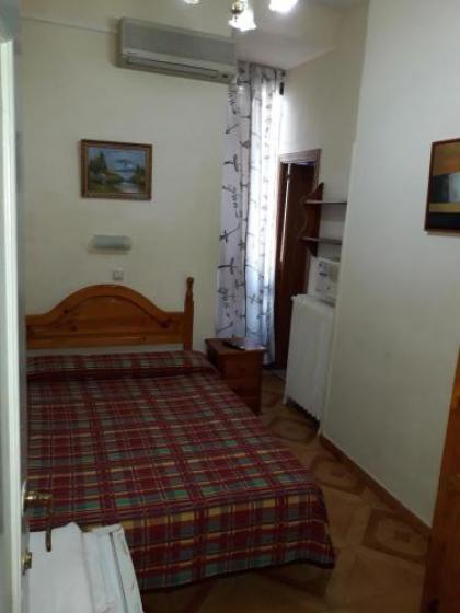 Hostal Fuentesol - image 5