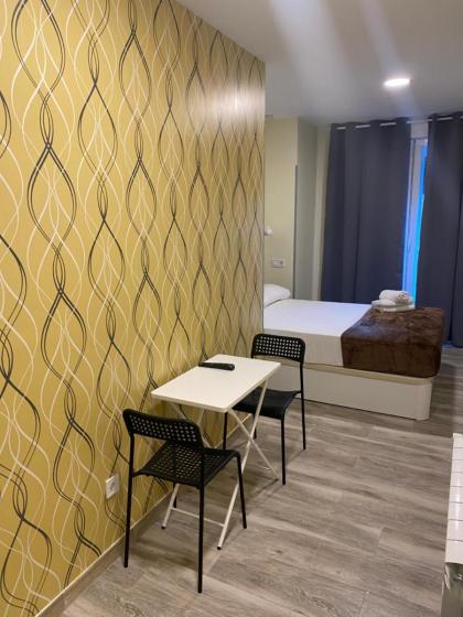 Hostal Alaska - image 23