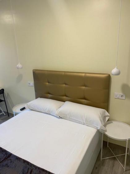 Hostal Alaska - image 27