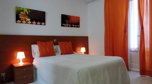 Hostal Cervantes - image 5
