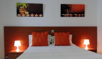 Hostal Cervantes - image 7
