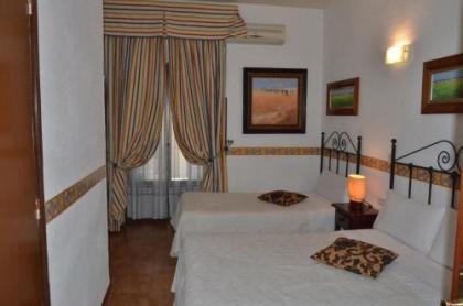 Armesto Rooms - image 18