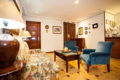 Armesto Rooms - image 19