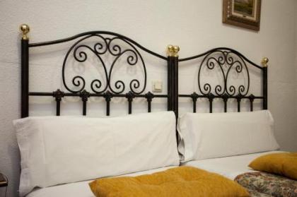 Armesto Rooms - image 8