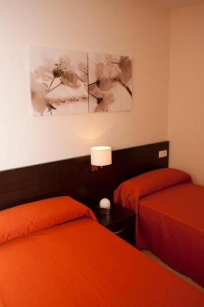 Hostal Granado - image 11