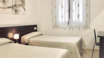 Hostal Granado - image 2
