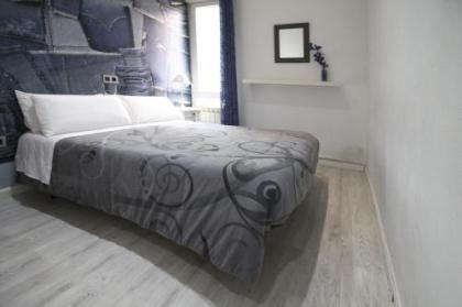 Hostal Foster - image 15