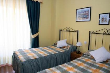 Hostal Tokio - image 20