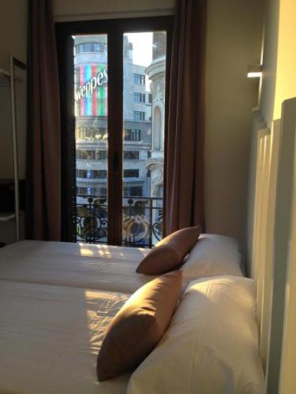 Hostal Gran Via 44 - image 1