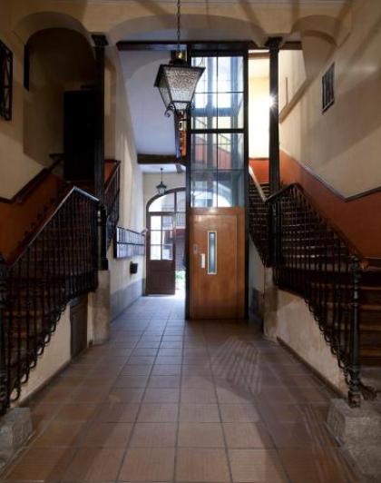 Hostal Zabala - image 12