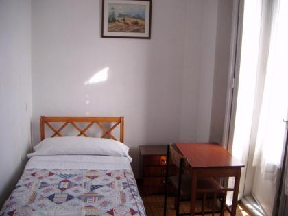 Hostal Tudescos - image 4