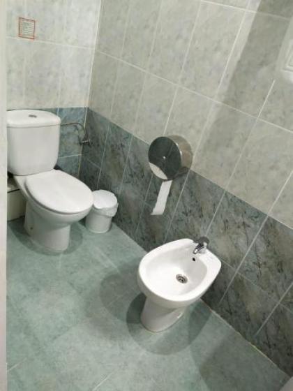 Hostal Miami - image 13