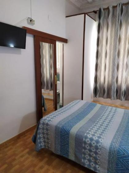 Hostal Miami - image 8